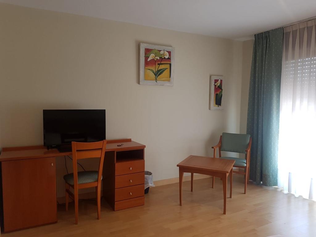 Hotel Arcea Villaviciosa Luaran gambar